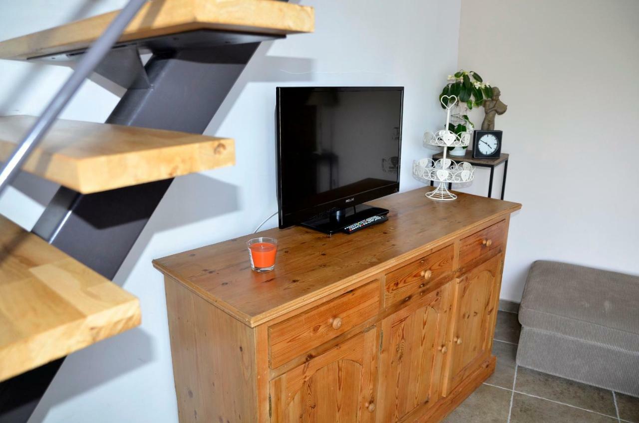 Whitley Cottage Condette ภายนอก รูปภาพ